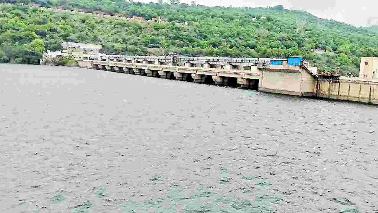 Srisaila Dam: నిండుకుండలా శ్రీశైలం
