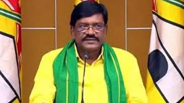 కర్ణాటకలో నాలుగే.. ఏపీలో 12కి కొంటున్నాం: శ్రీనివాసరెడ్డి 