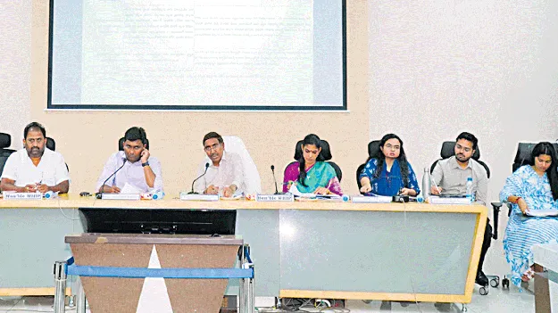 టిడ్కో గృహాలను వచ్చే డిసెంబర్‌ నాటికి..  లబ్ధిదారులకు ఇవ్వాలి