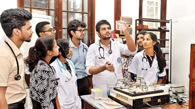 Health Department: ప్రొఫెసర్‌గా పదోన్నతి ఇవ్వండి 