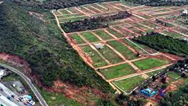 NTR Smart Township: అమ్ముడుపోని ప్లాట్లకు వేలం