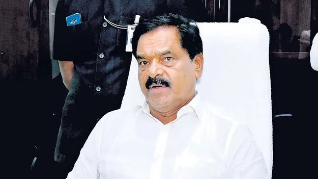  Liquor Scam Investigation: నాటి ఎక్సైజ్‌ మంత్రి నారాయణస్వామికీ సిట్‌ పిలుపు