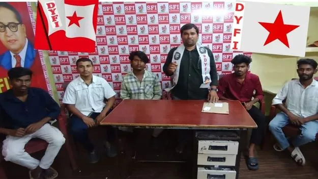 ప్రైవేట్‌ స్కూళ్లను తనిఖీలు చేయని అధికారులు