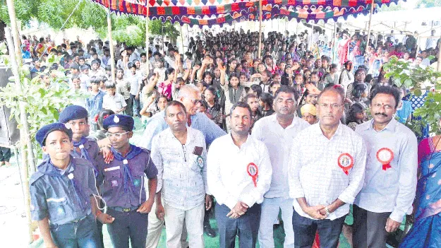 విద్యారంగ బలోపేతానికి ప్రభుత్వం కృషి