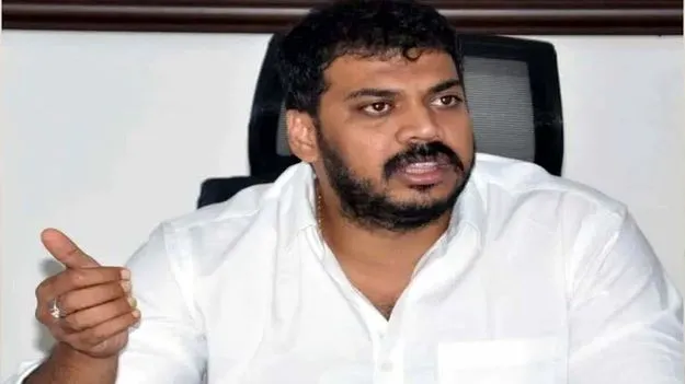 Police Inquiry Skipped: పోలీస్‌ విచారణకు అనిల్‌ డుమ్మా