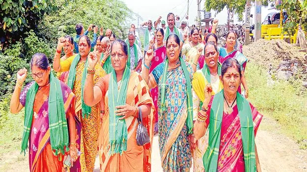 Journalist and Analyst Krishnam Raju: అది వేశ్యల రాజధాని