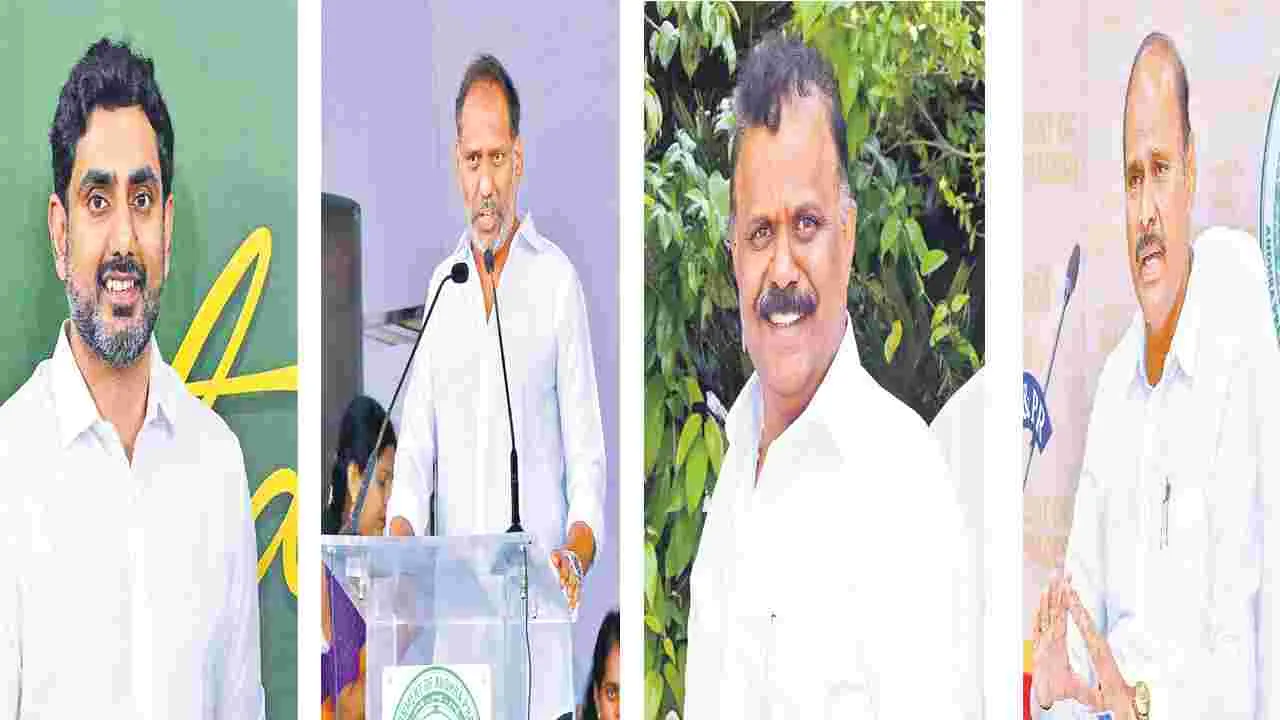 TDP Leaders: మహిళలను అవమానిస్తే కాలగర్భంలో కలిసిపోతారు