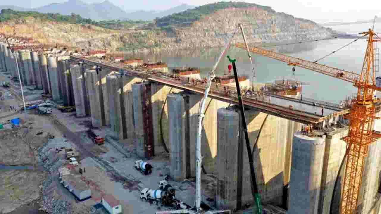 Water Commission: రేపు పోలవరానికి సీడబ్ల్యూసీ బృందం 