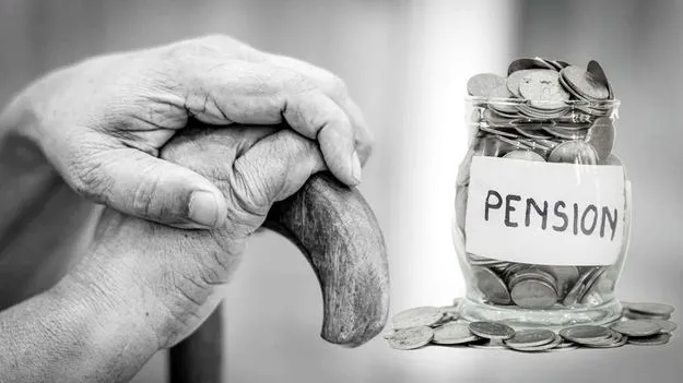 Retired Employees Welfare Association:పెన్షనర్ల సమస్యలు పరిష్కరించాలి 