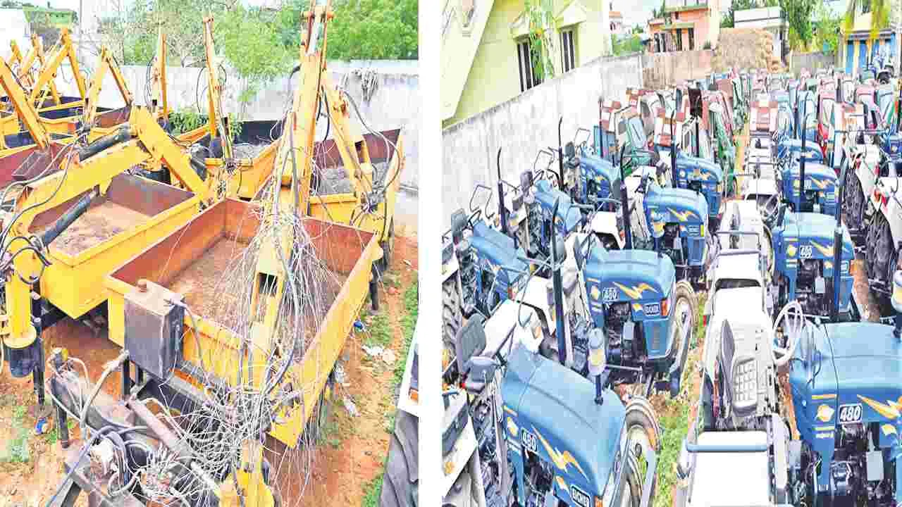Abandoned Vehicle: ఎవరిదీ చెత్త పాపం