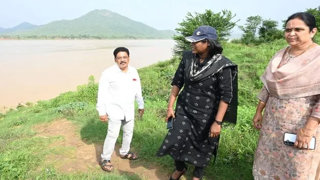 వరద హెచ్చరిక