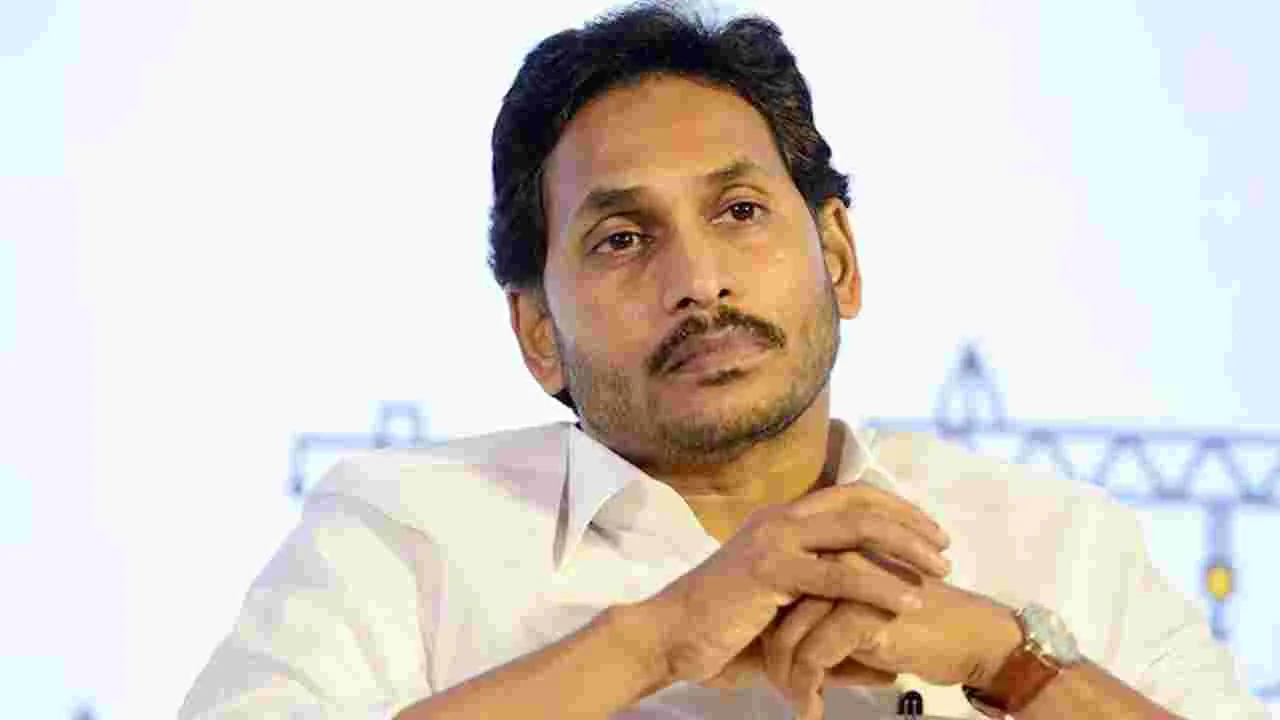 YS Jagan: జగన్‌ భద్రతపై కేంద్ర  ఇంటెలిజెన్స్ కీలక రిపోర్టు
