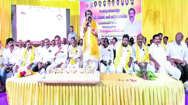 Self-survey  ఏడాది పాలనపై స్వీయ సర్వే