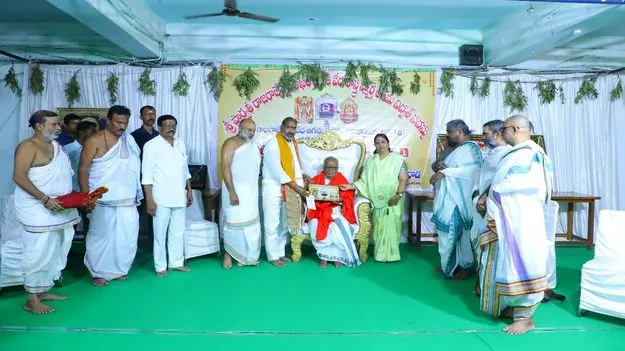 భారతదేశం సంస్కృతి సంప్రదాయాలకు ప్రతీక