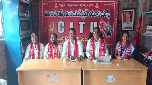 నిందితుడిని కఠినంగా శిక్షించాలి