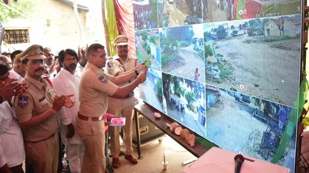 నేరాల నియంత్రణలో సీసీ కెమెరాల పాత్ర కీలకం