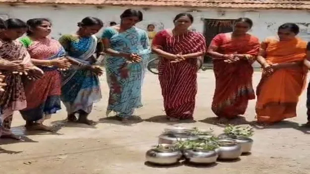 వర్షాలు కురవాలని బతుకమ్మ ఆట