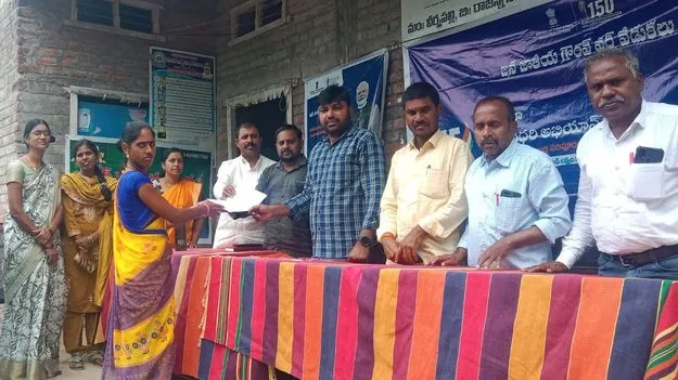 సబ్సిడీ స్కీంలను సద్వినియోగం చేసుకోవాలి