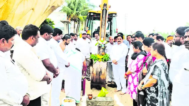 Whip ప్రతి ఇంటికీ తాగునీరు : విప్‌  