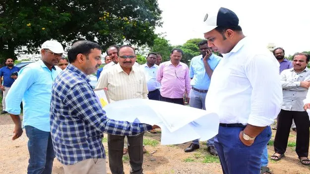 పెట్రోల్‌ బంక్‌ నిర్మాణానికి ప్రతిపాదనలు