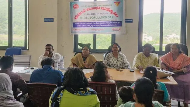 చిన్నారులకు వ్యాధి నిరోధక టీకాలు వేయించాలి