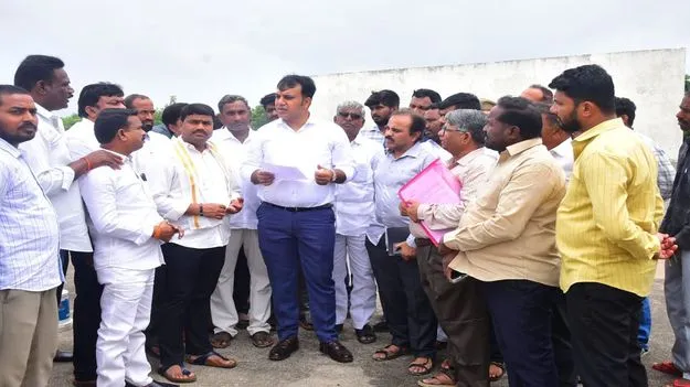 బ్రిడ్జి పనులను త్వరగా పూర్తిచేయాలి