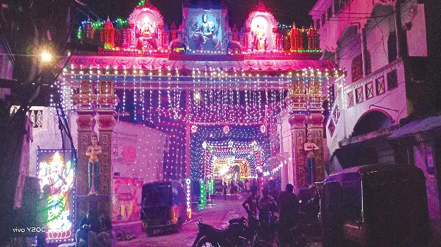 It's Festival Time!  ఉత్సవాలకు వేళాయే..