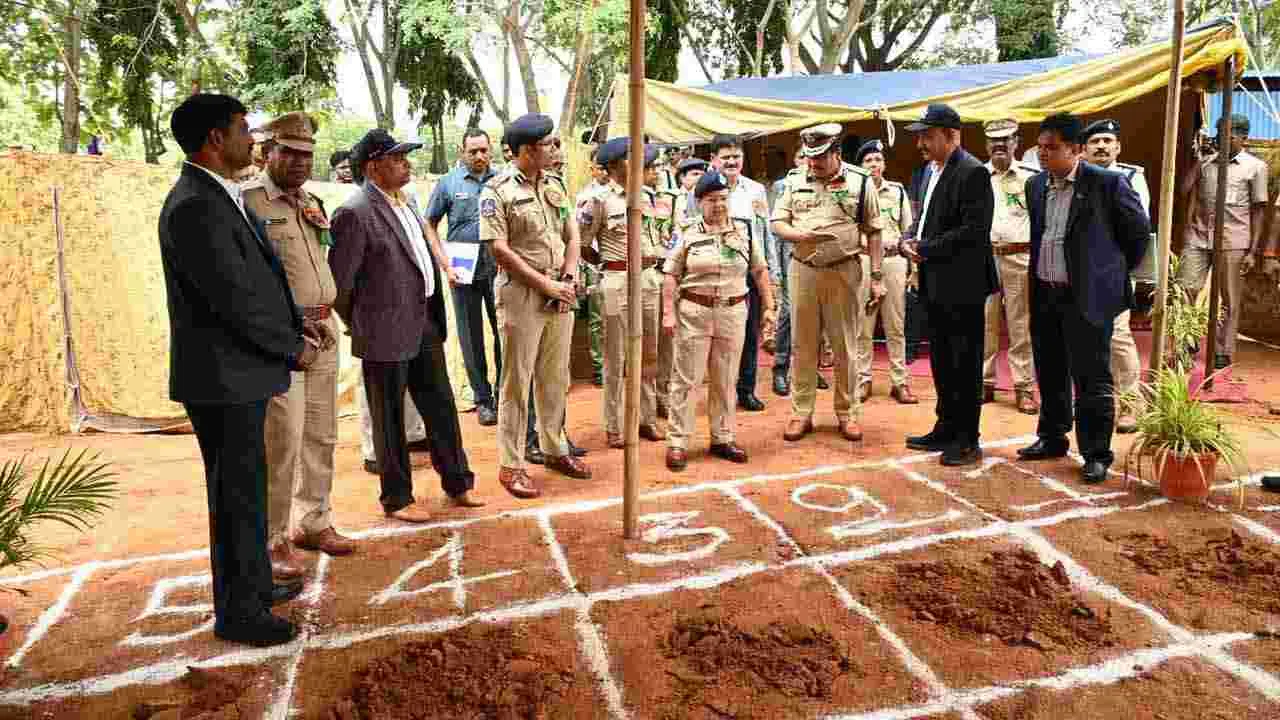 Warangal: వృత్తి నైపుణ్యం పొందేందుకు పోలీస్ డ్యూటీ మీట్లు దోహదపడతాయి: టీపీఏ డైరెక్టర్ అభిలాష బిస్ట్