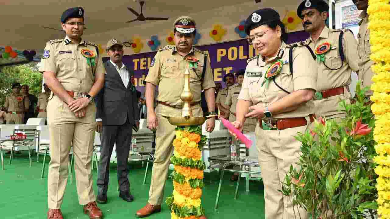 Warangal: వృత్తి నైపుణ్యం పొందేందుకు పోలీస్ డ్యూటీ మీట్లు దోహదపడతాయి: టీపీఏ డైరెక్టర్ అభిలాష బిస్ట్