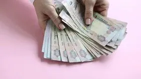 Salary: ఒక్క రోజూ పని చేయకపోయినా రూ.26 లక్షల జీతం.. అబుధాబి కంపెనీకి కోర్టులో షాక్..