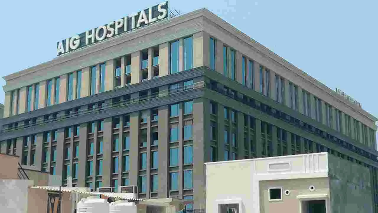 AIG Hospital: ఏఐజీ హాస్పిటల్‌లో అగ్నిప్రమాదం.. చెలరేగిన మంటలు