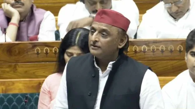 Parliament Session: కాల్పుల విరమించి మంచి అవకాశం జారవిడిచారు.. అఖిలేష్ యాదవ్