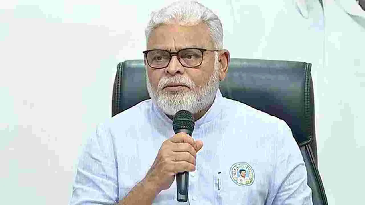 Ambati Rambabu: మాజీ మంత్రి అంబటి రాంబాబు విష ప్రచారం.. పోలీసులకు ఫిర్యాదు