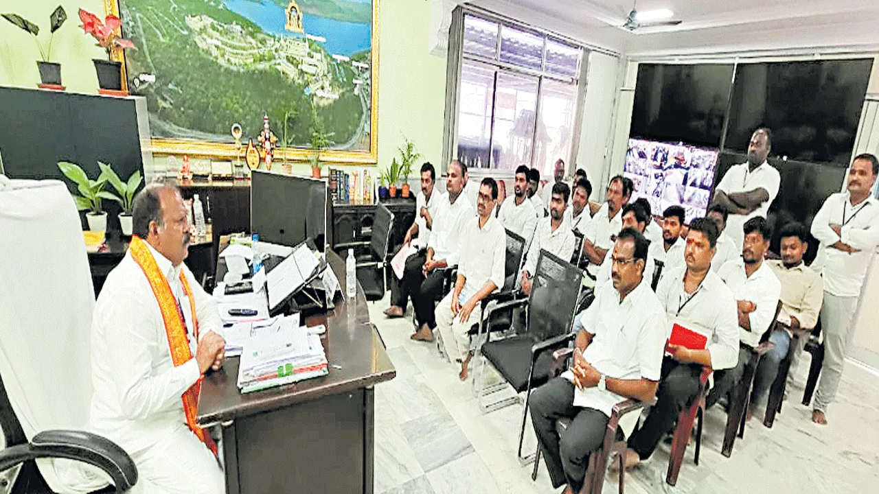 శానిటేషన్‌ మెరుగుపడకపోతే చర్యలు
