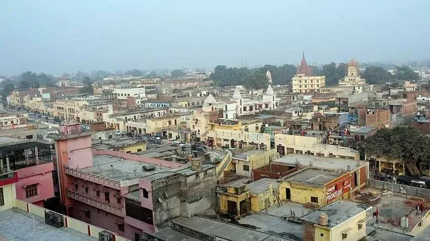 Ayodhya: అయోధ్యలో భూముల ధరలకు రెక్కలు.. 200 శాతం వరకూ పెరుగుదల
