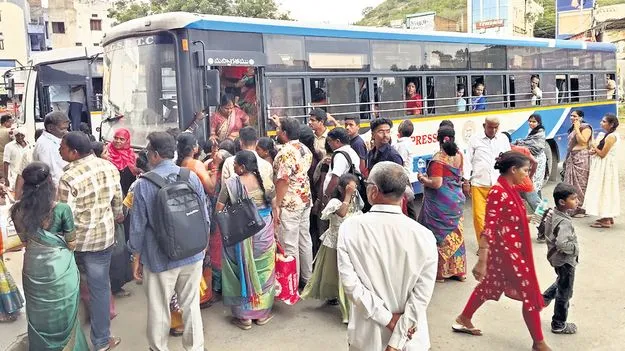 ఉప్పల్‌ మార్గంలో మెట్రో ఎక్స్‌ప్రెస్‌లు