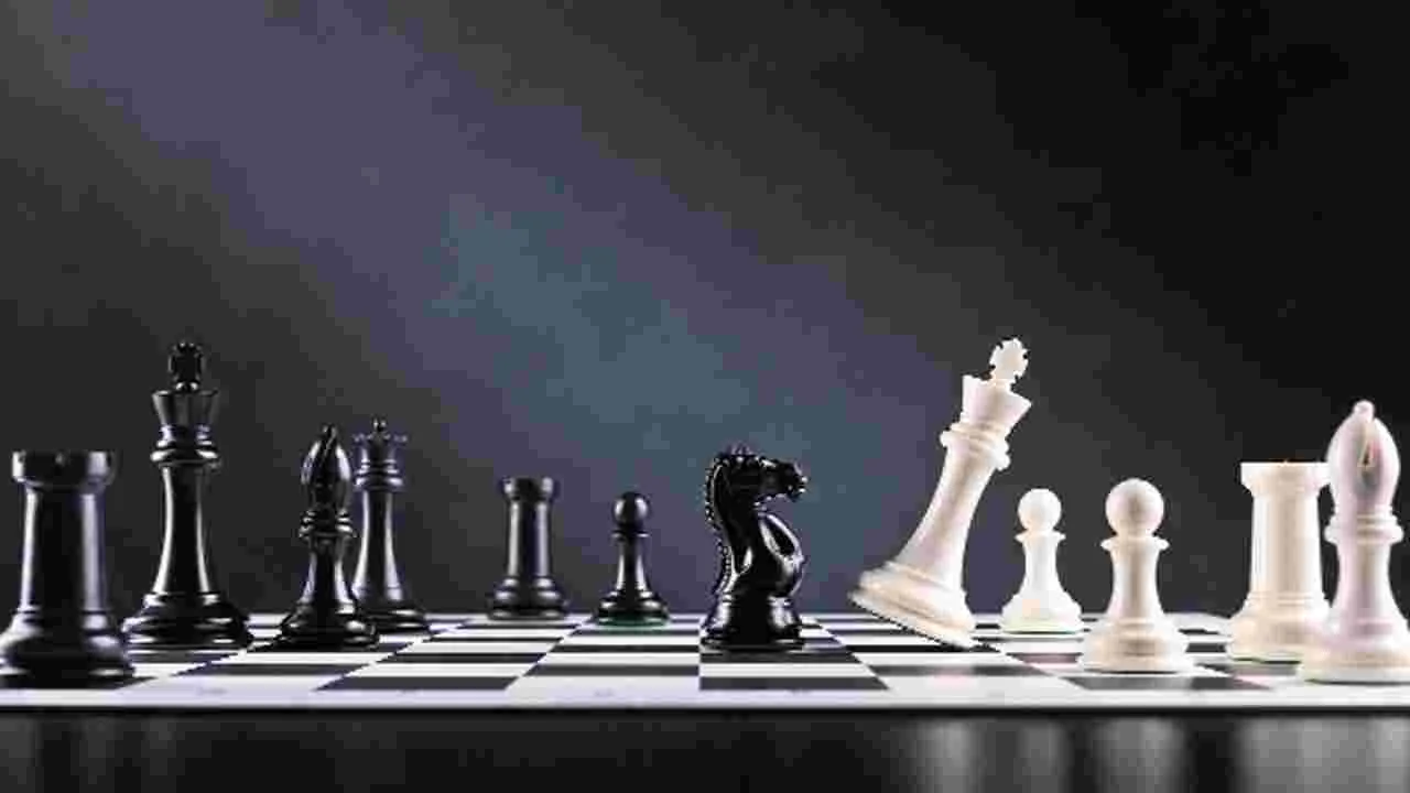 వారు.. చదరంగంలో అలా దూసుకుపోతున్నారు..