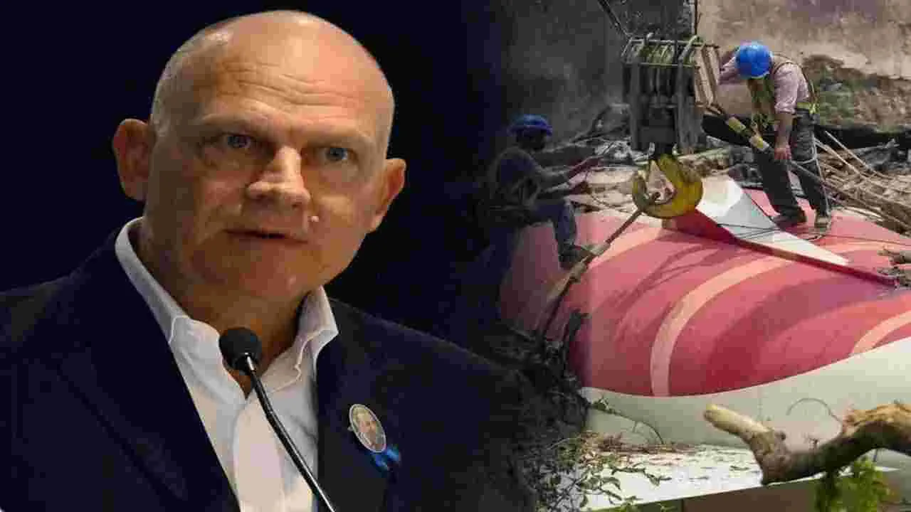 Air India Plance Crash: ఆ పైలెట్లు బ్రీత్ అనలైజర్ ఫలితాల్లో పాసయ్యారు: ఏఐ సీఈఓ