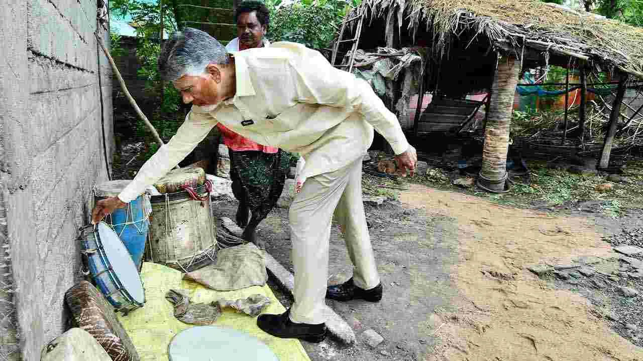 Pedala Sevalo: ఆంధ్రప్రదేశ్లో ప్రేమ ఆప్యాయతల మధ్య 'పేదల సేవలో' కార్యక్రమం
