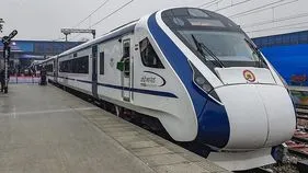 Vande Bharat trains: వందేభారత్‌ రైళ్లకు అదనపు స్టాపేజీల గడువు పొడిగింపు