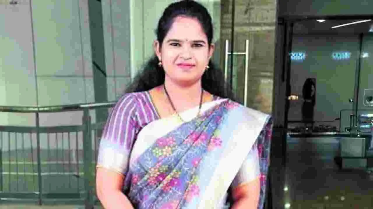 Hyderabad: మణికొండలో ఘోర రోడ్డు ప్రమాదం.. వాటర్‌ ట్యాంకర్‌ ఢీకొని..