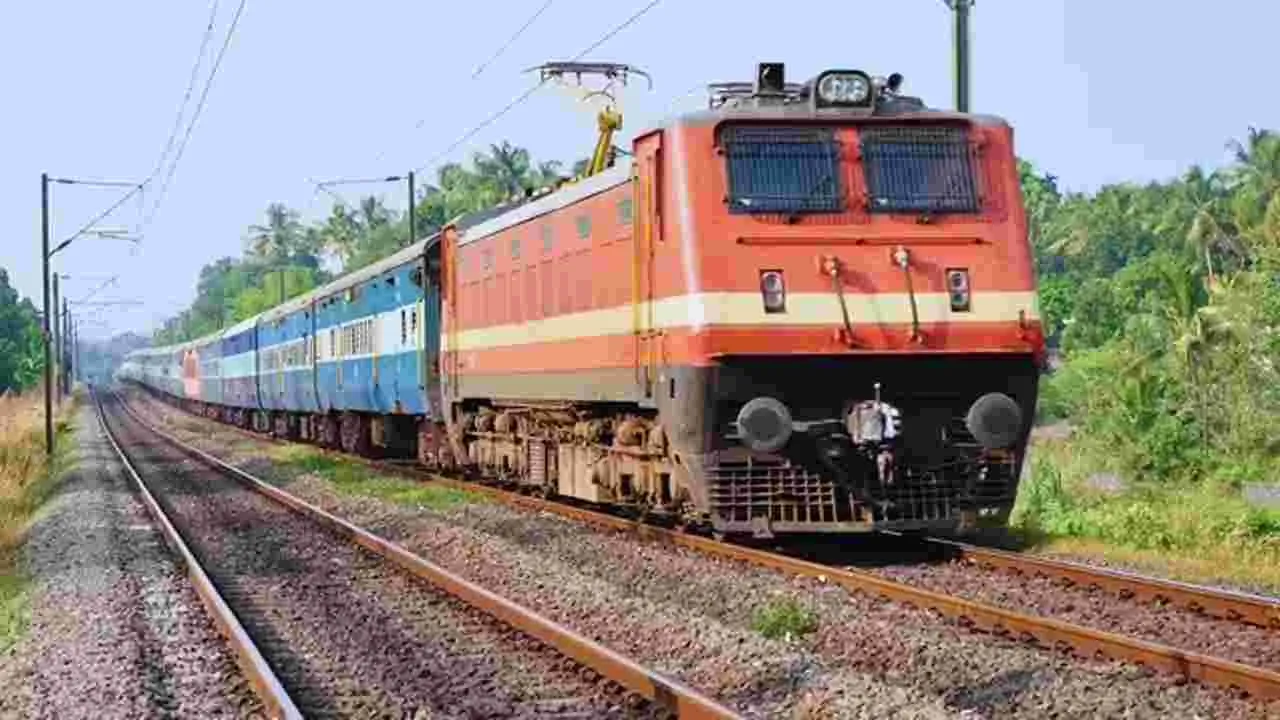 Train: నగరంలోని రాజస్థానీయులకో శుభవార్త.. 