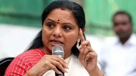 MLC Kavitha: ఆర్టీసీ రిటైర్డ్‌ కార్మికులకు బెనిఫిట్స్‌ ఎప్పుడిస్తారు..