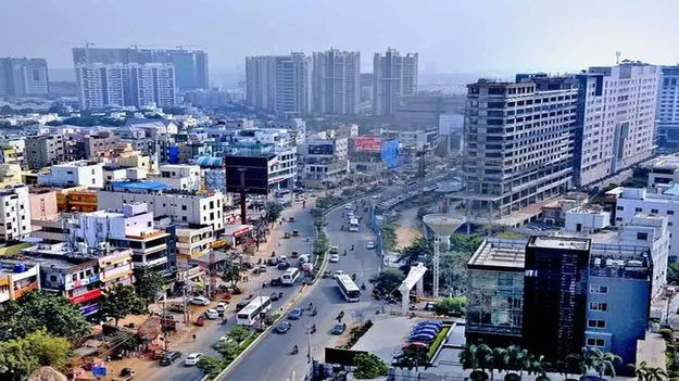 Cyberabad: సైబరాబాద్‌లో భారీ వాహనాల ఎంట్రీపై ఆంక్షలు