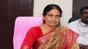 MLA: అధికారులపై ఎమ్మెల్యే ఫైర్.. పని చేస్తున్నారా.. టైంపాస్‌ కోసం వస్తున్నారా..
