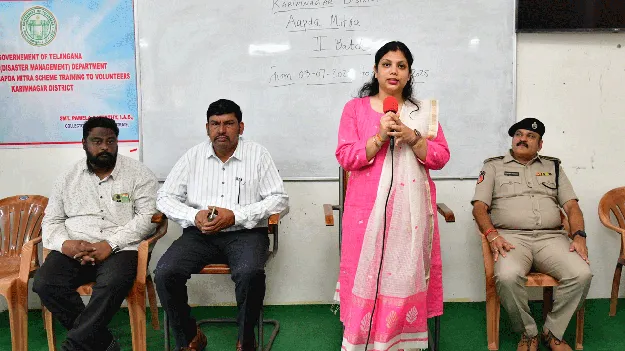 విపత్తు సమయంలో ‘ఆపద మిత్ర’లు ముందుండాలి