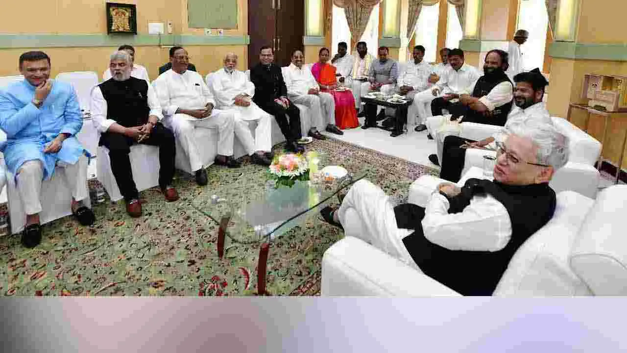 Telangana Cabinet Expansion: రాజ్భవన్లో నూతన మంత్రుల ప్రమాణ స్వీకారం