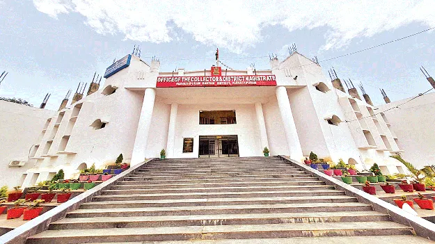   In-charges! మూడేళ్లవుతున్నా.. ఇన్‌చార్జిలే దిక్కు!