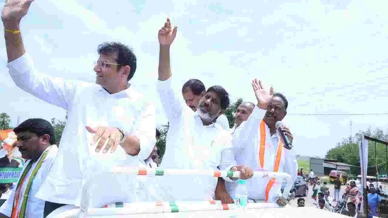 విద్యుత్ సబ్ స్టేషన్ను ప్రారంభించిన భట్టి విక్రమార్క
