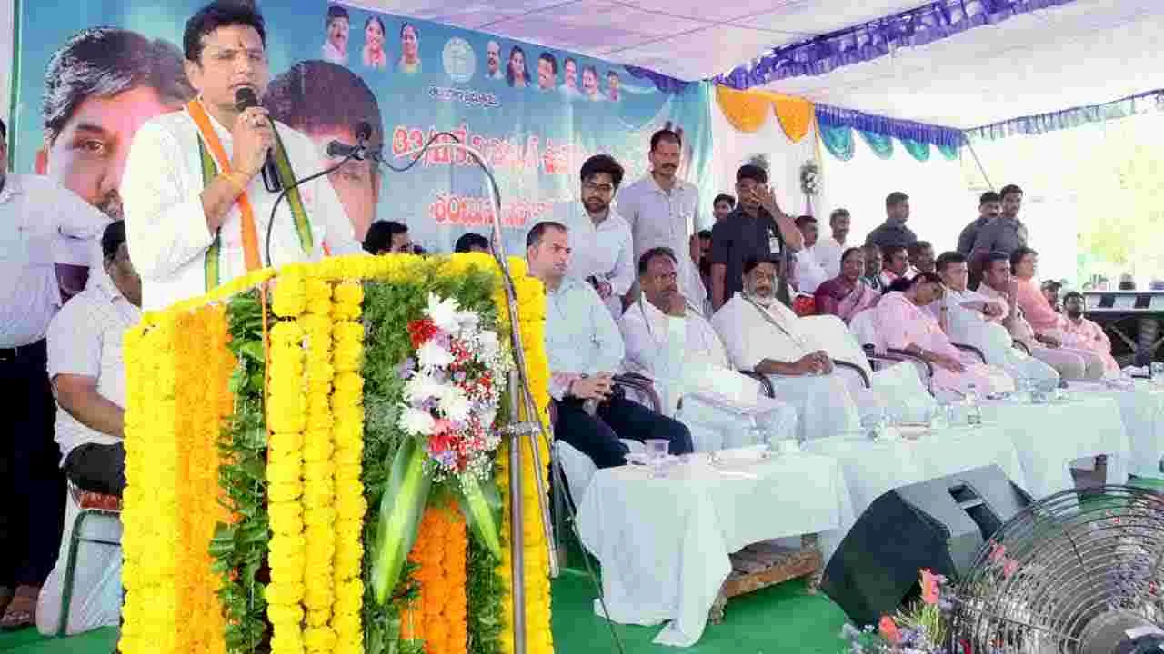 విద్యుత్ సబ్ స్టేషన్ను ప్రారంభించిన భట్టి విక్రమార్క